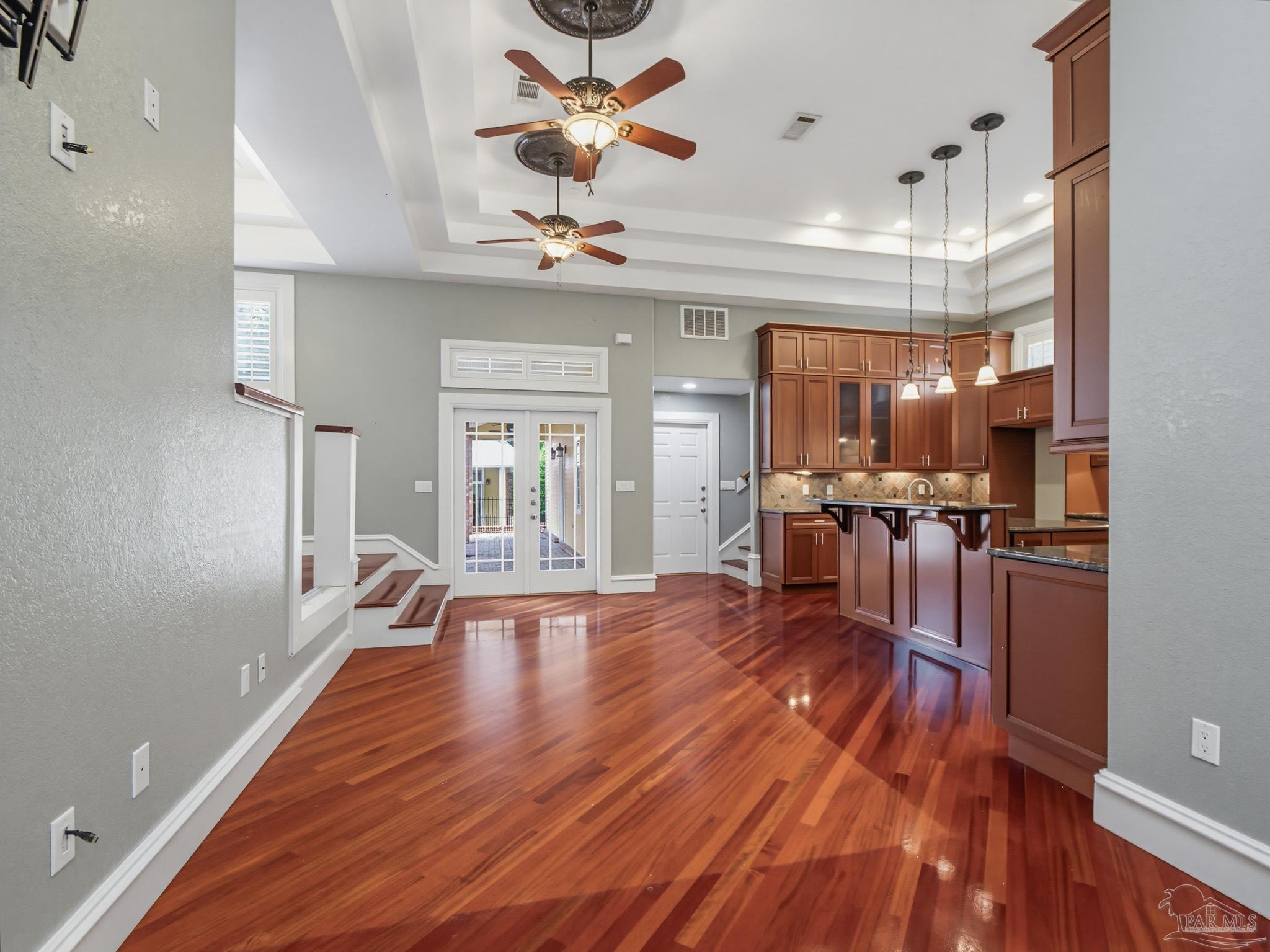 73 Scribner Avenue Defuniak Springs FL 32435