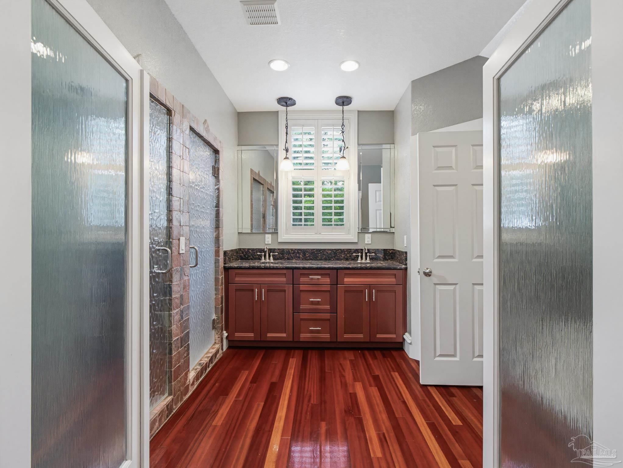 73 Scribner Avenue Defuniak Springs FL 32435