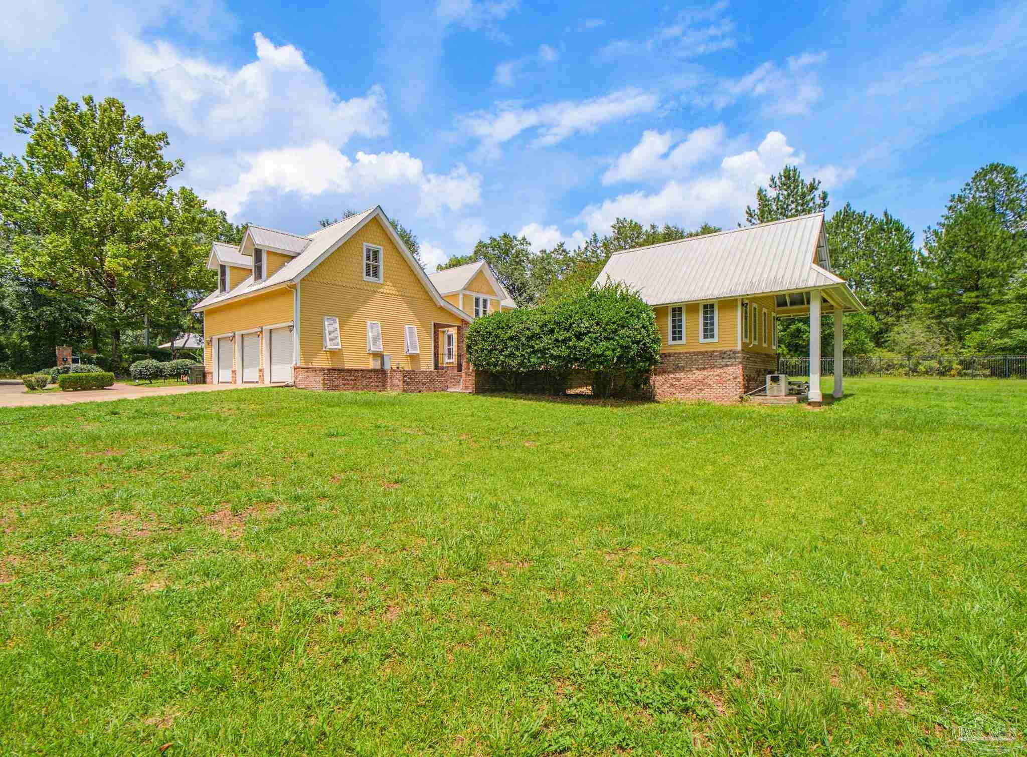 73 Scribner Avenue Defuniak Springs FL 32435