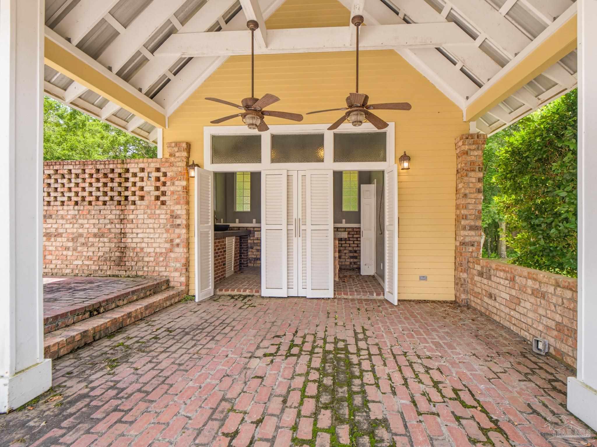 73 Scribner Avenue Defuniak Springs FL 32435