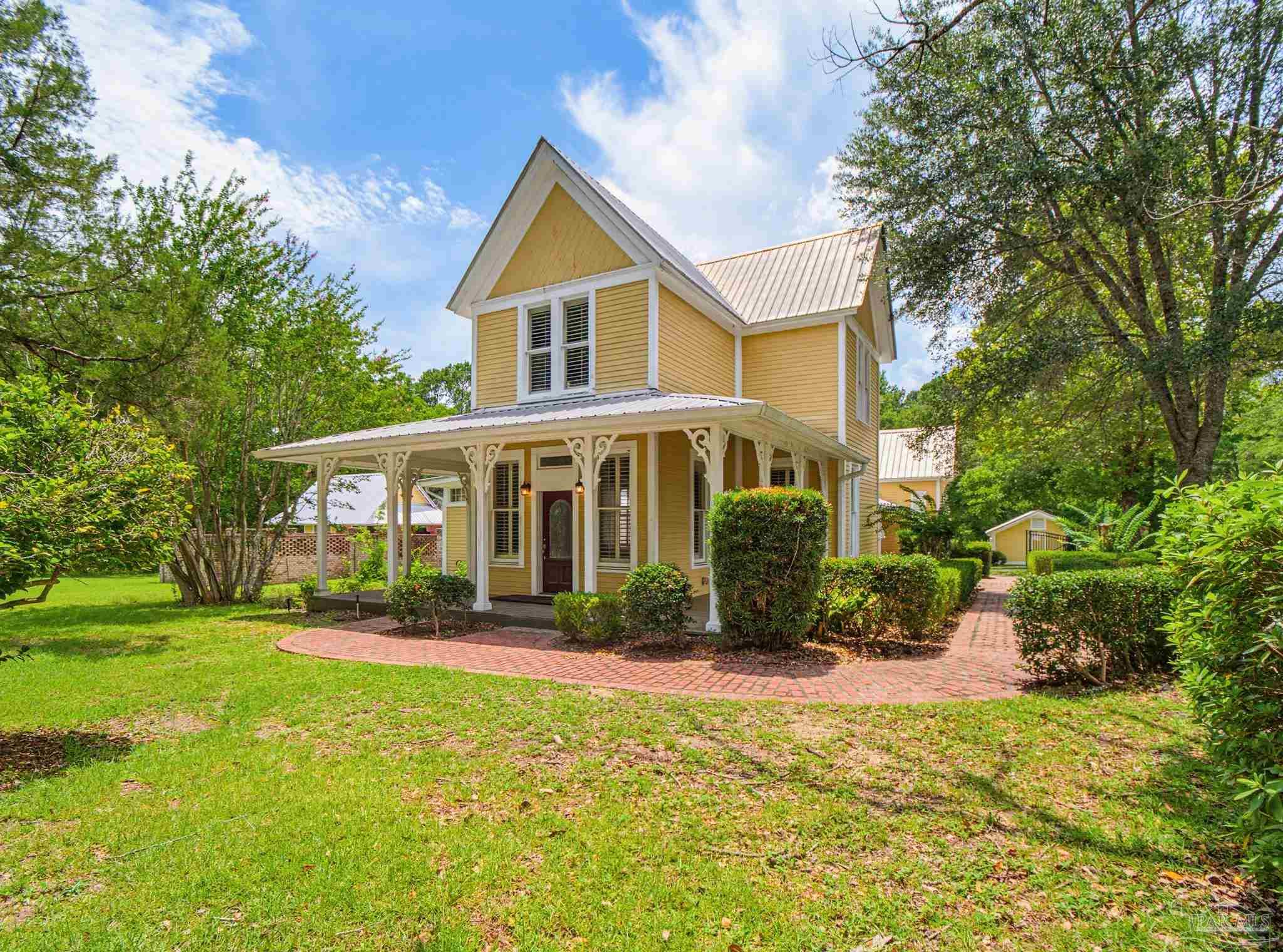 73 Scribner Avenue Defuniak Springs FL 32435