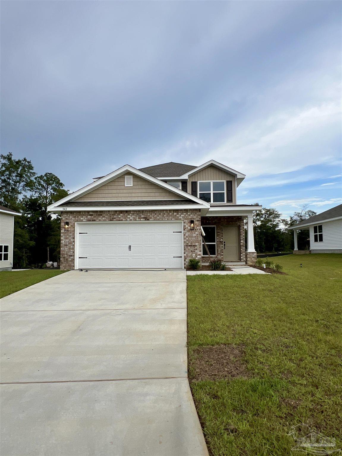 940 Rustling Pines Road # 13b Cantonment FL 32533