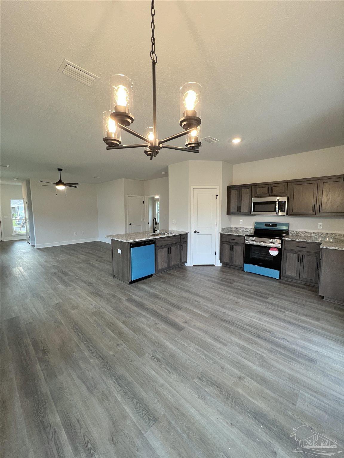 940 Rustling Pines Road # 13b Cantonment FL 32533