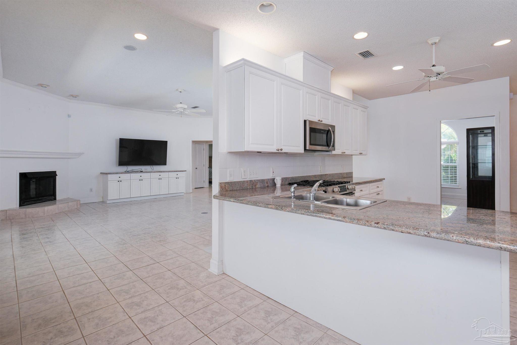 5450 N Shore Road Pensacola FL 32507
