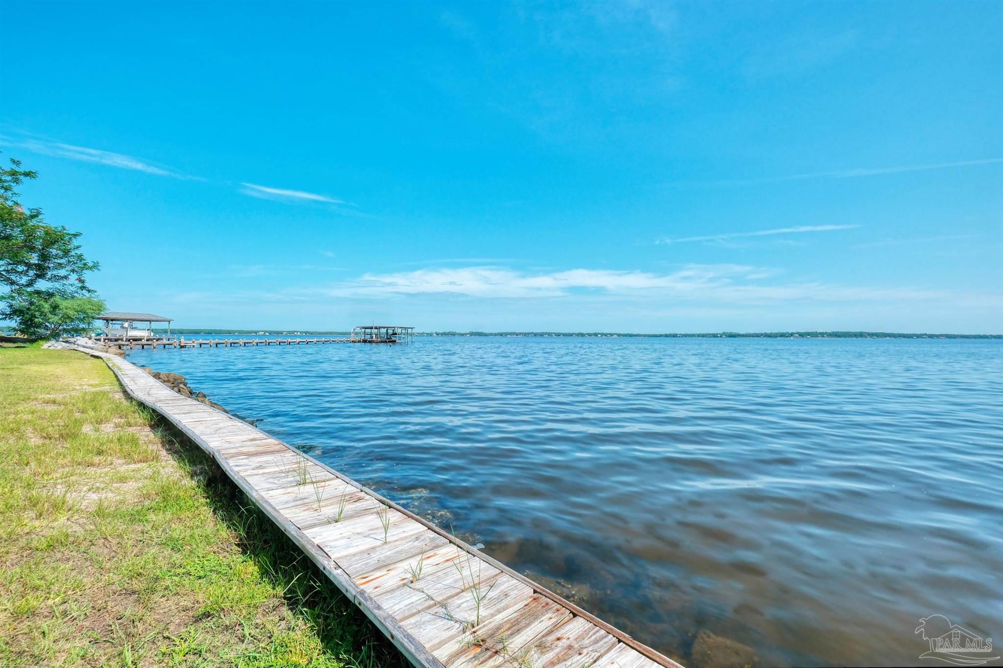 5450 N Shore Road Pensacola FL 32507