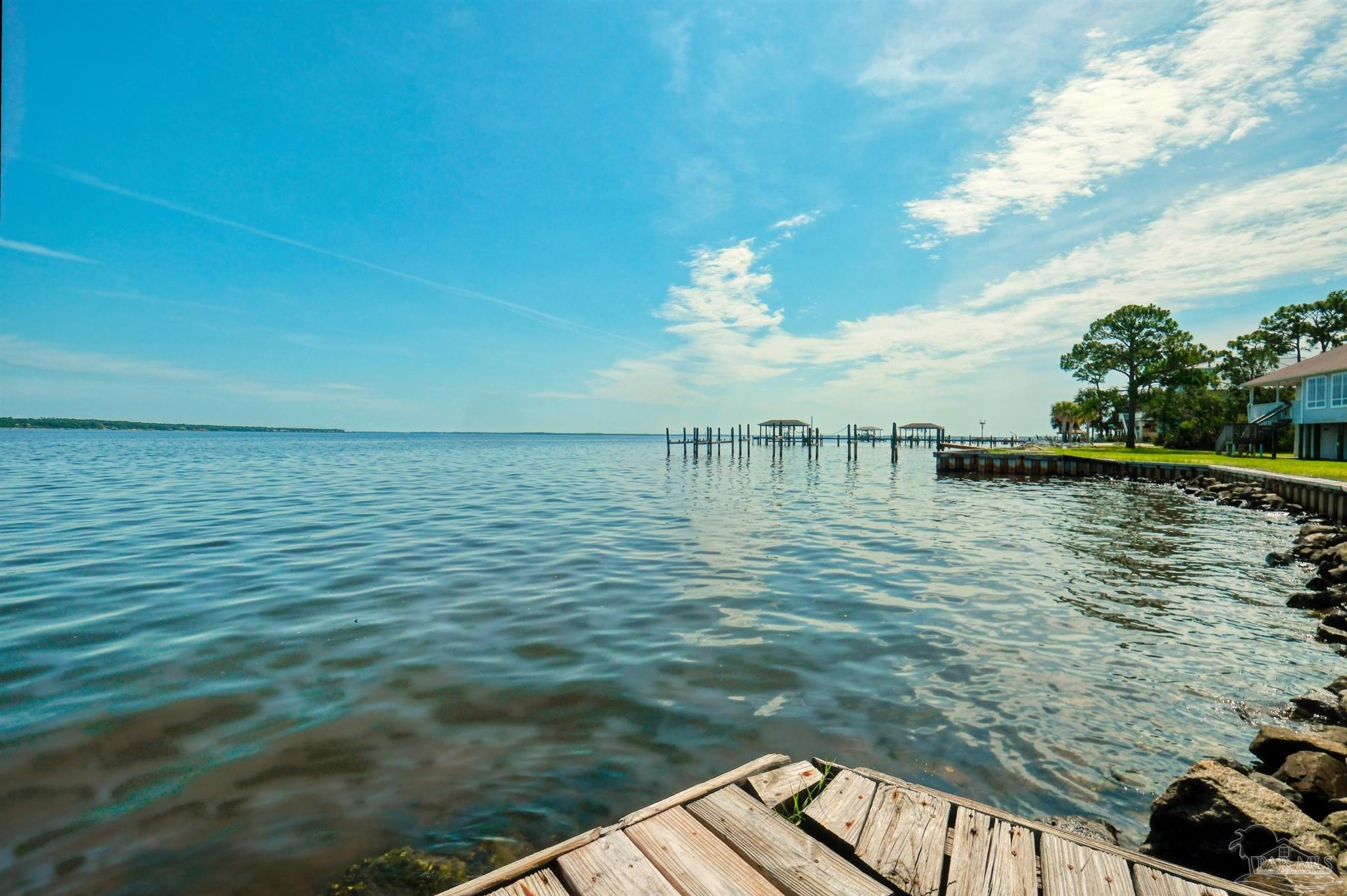 5450 N Shore Road Pensacola FL 32507