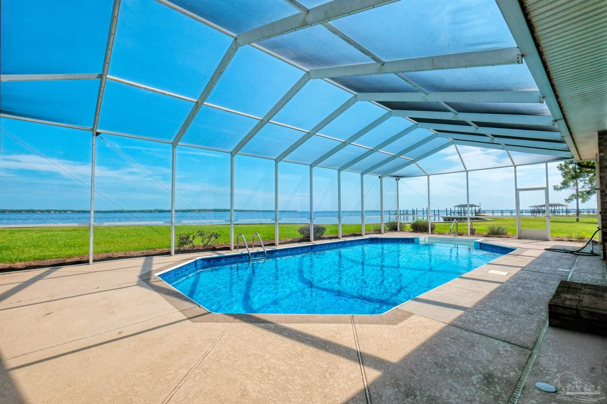 5450 N Shore Road Pensacola FL 32507