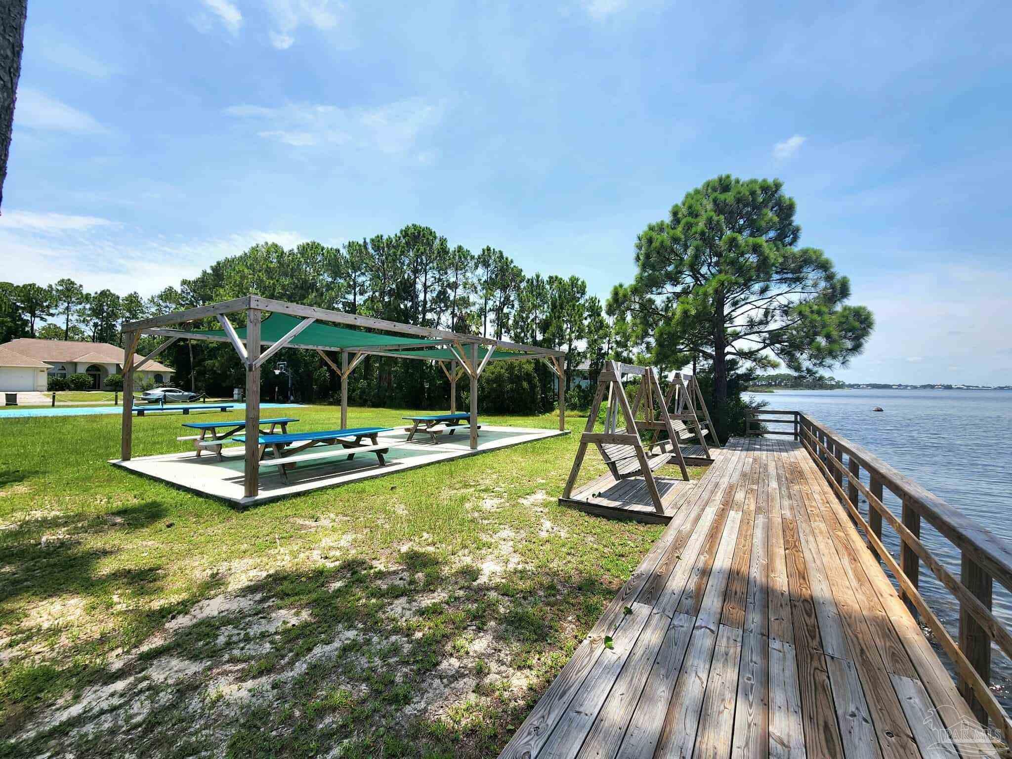 5450 N Shore Road Pensacola FL 32507
