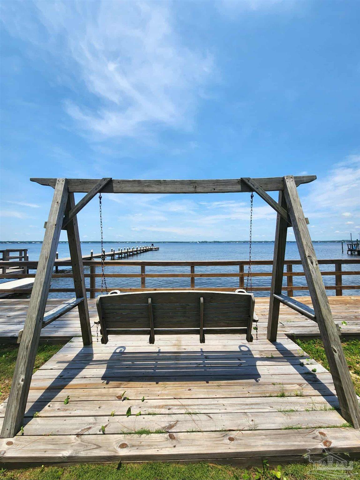 5450 N Shore Road Pensacola FL 32507