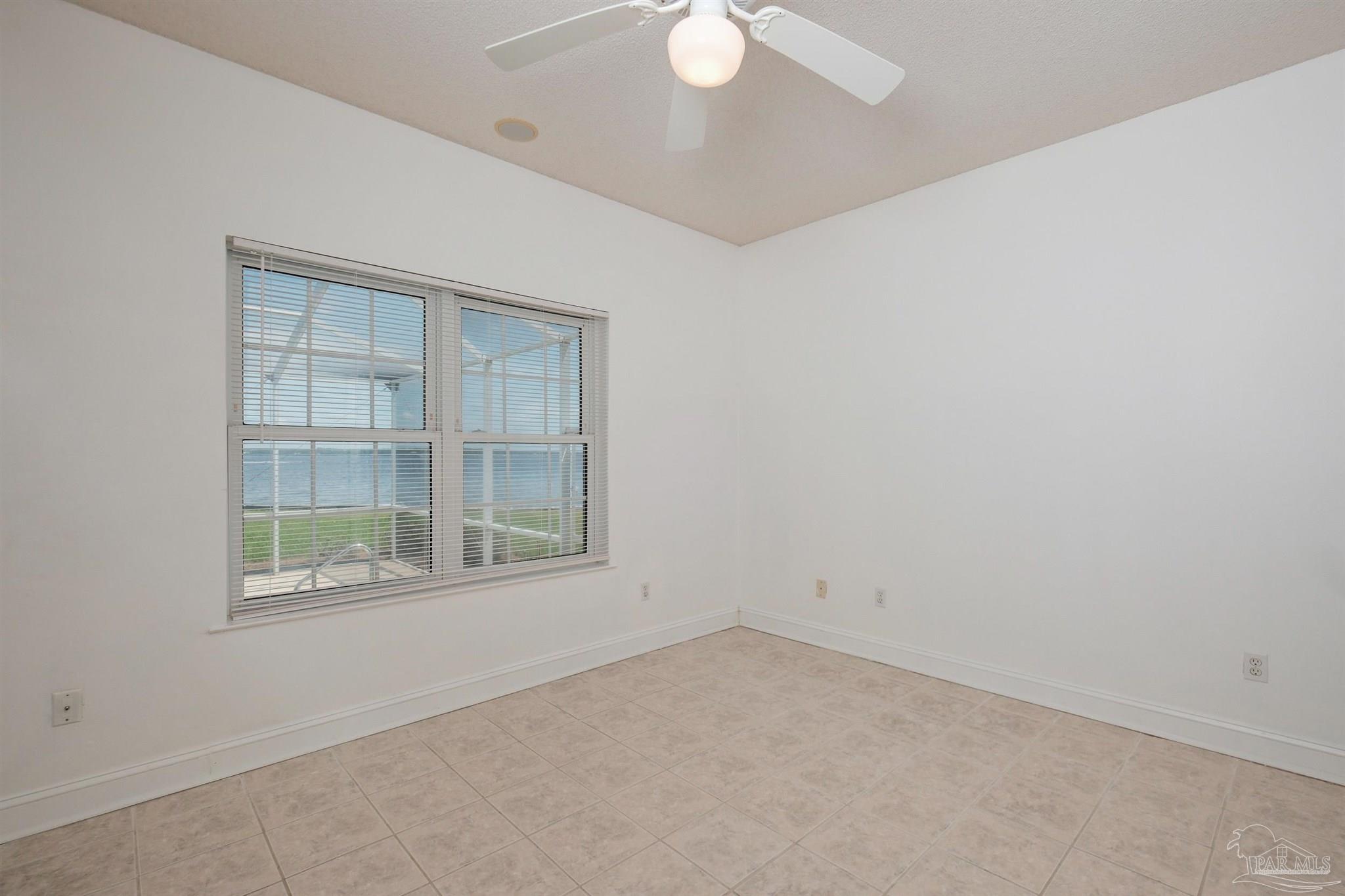 5450 N Shore Road Pensacola FL 32507