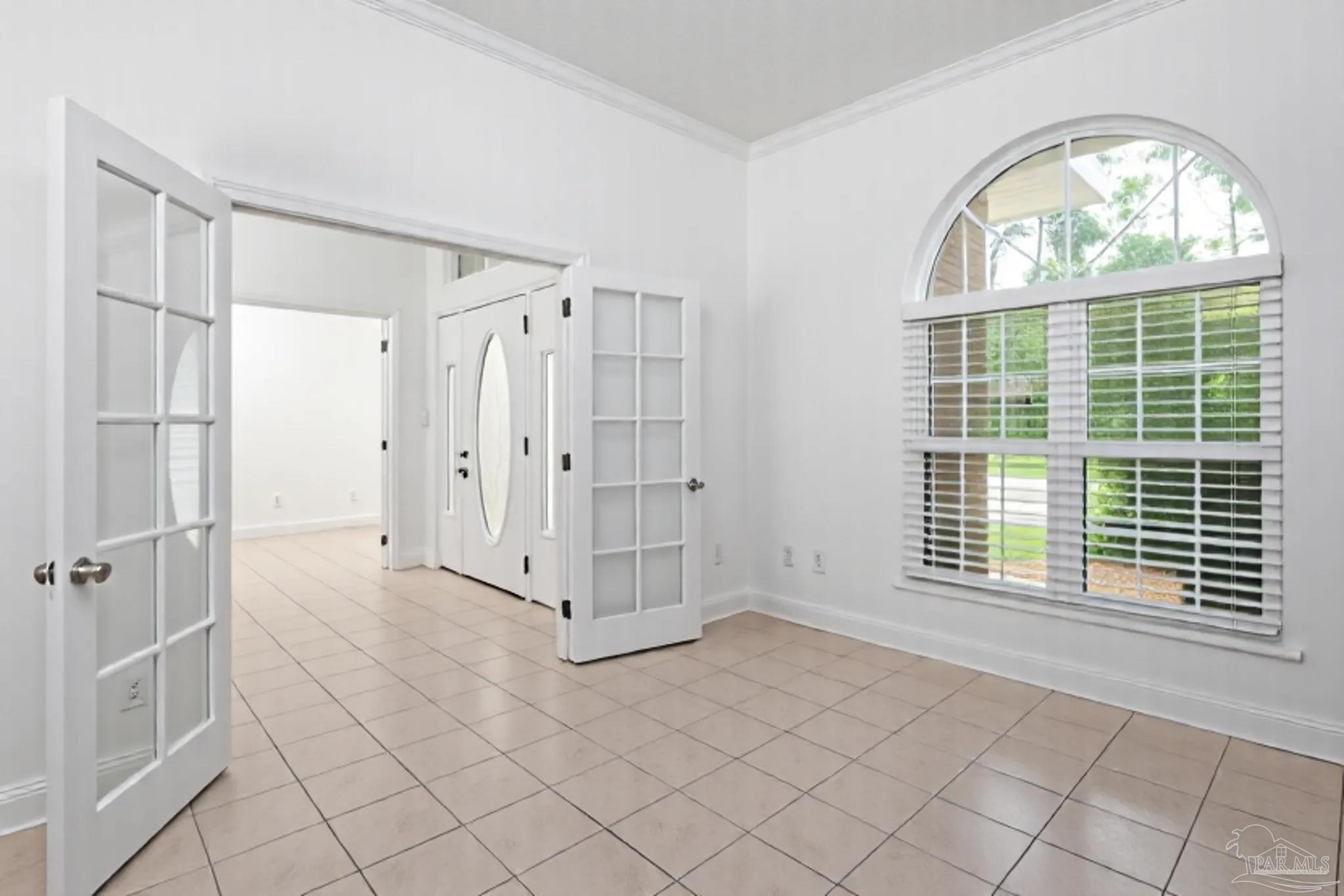 5450 N Shore Road Pensacola FL 32507