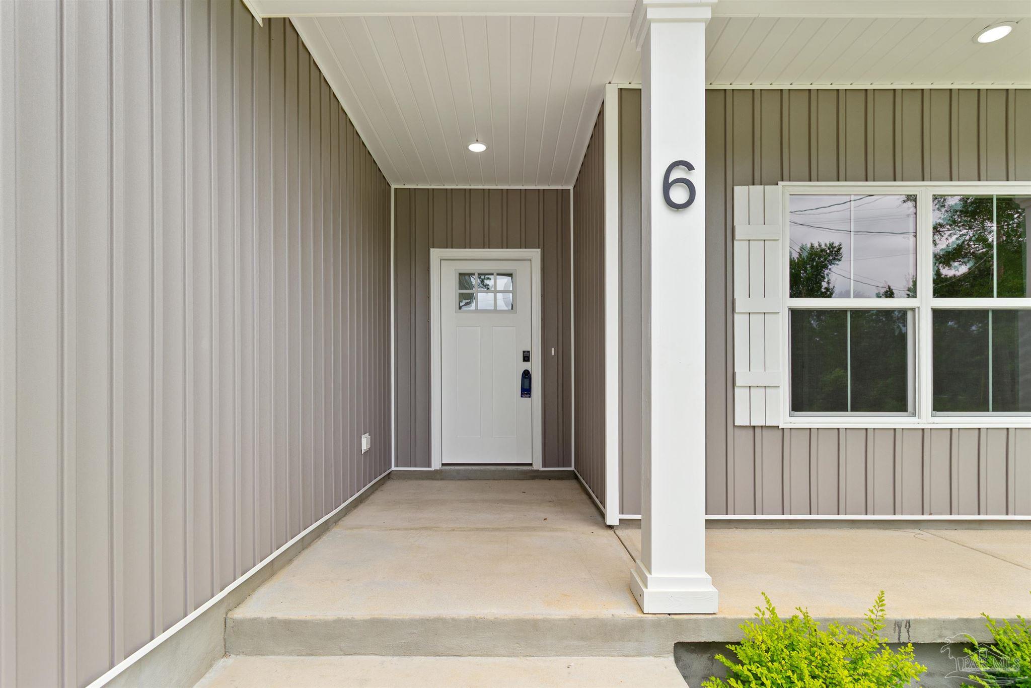 6 Coweta Road Cantonment FL 32533