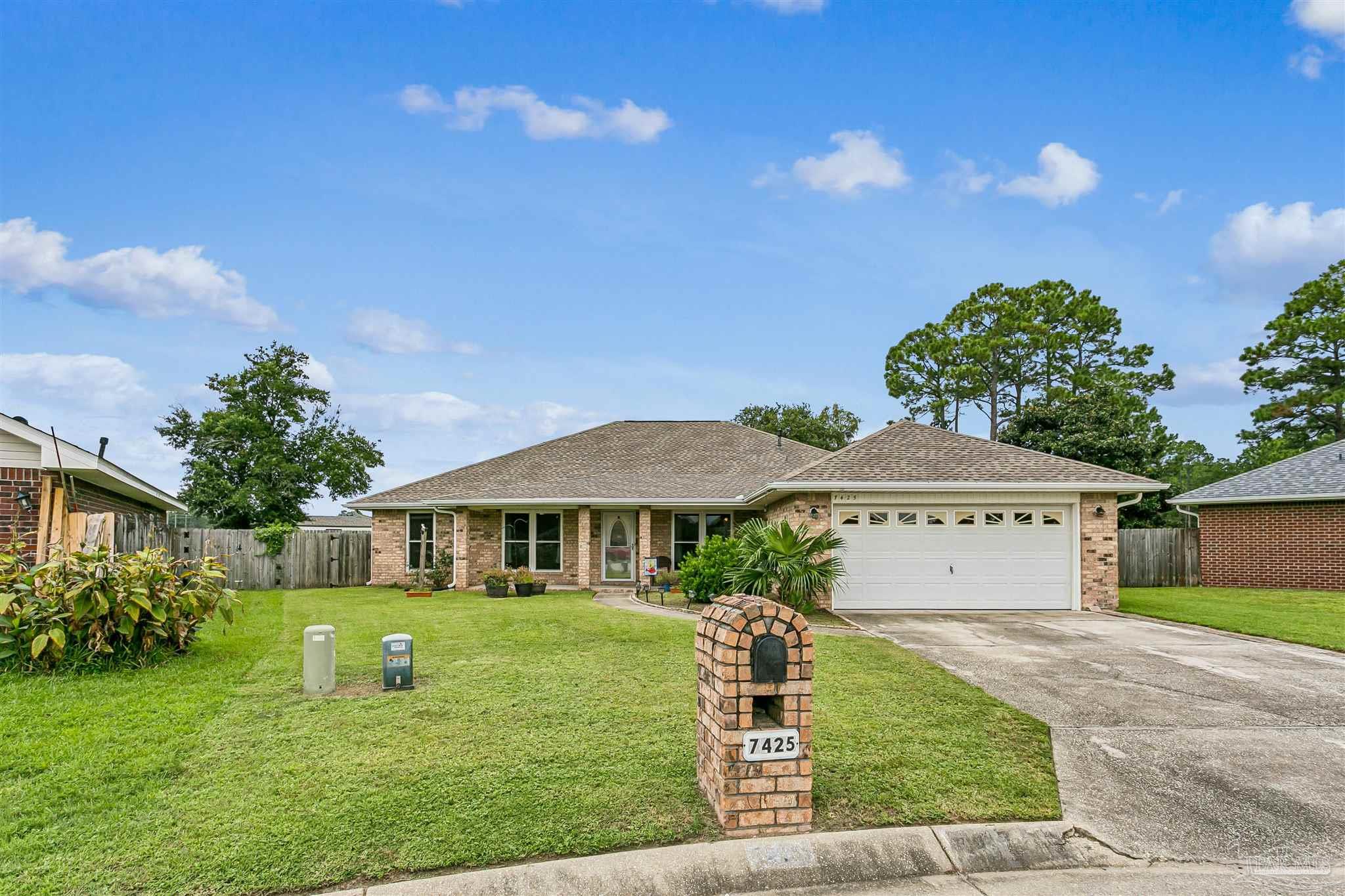 7425 Peterson Lane Pensacola FL 32506