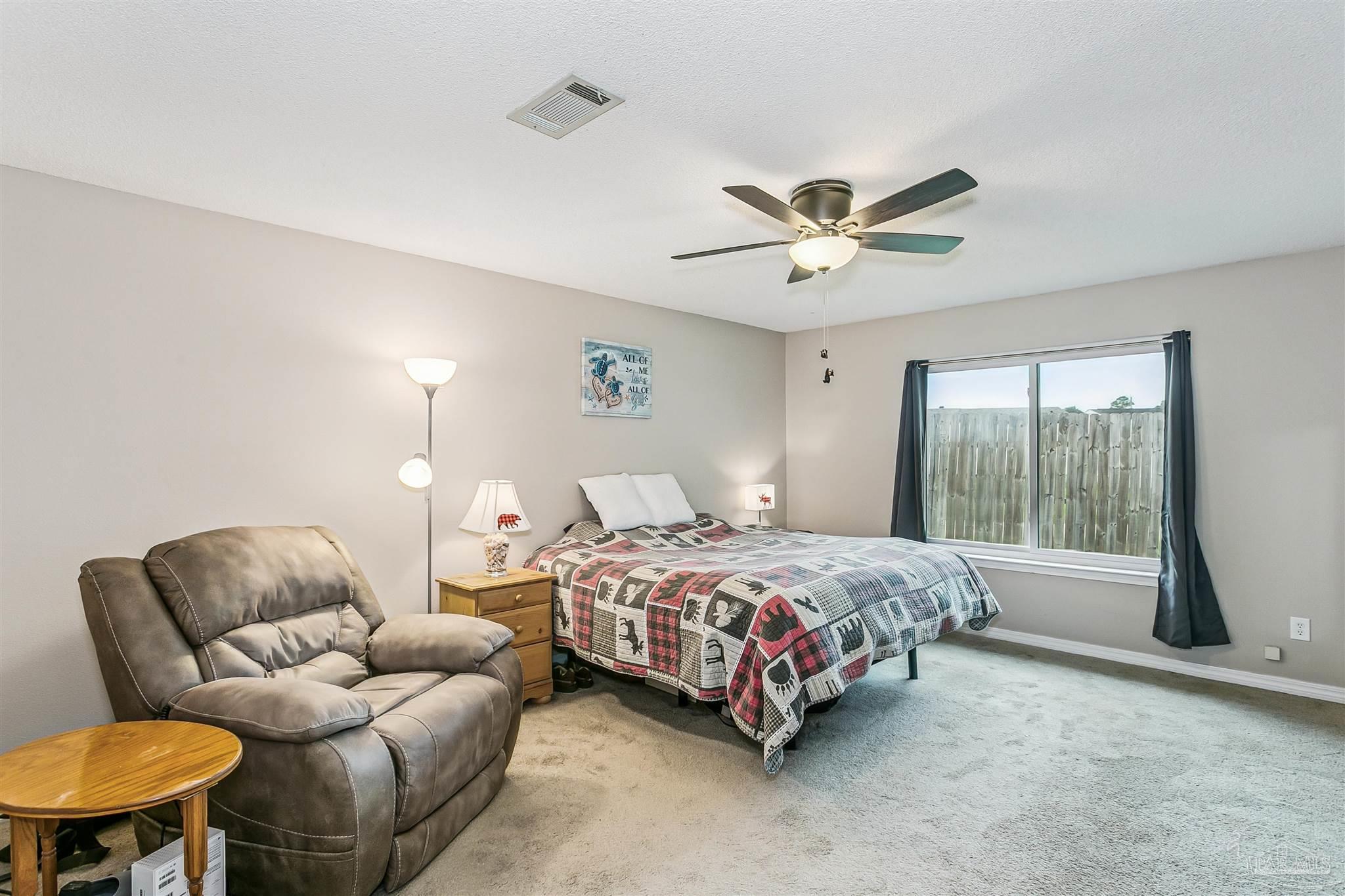 7425 Peterson Lane Pensacola FL 32506