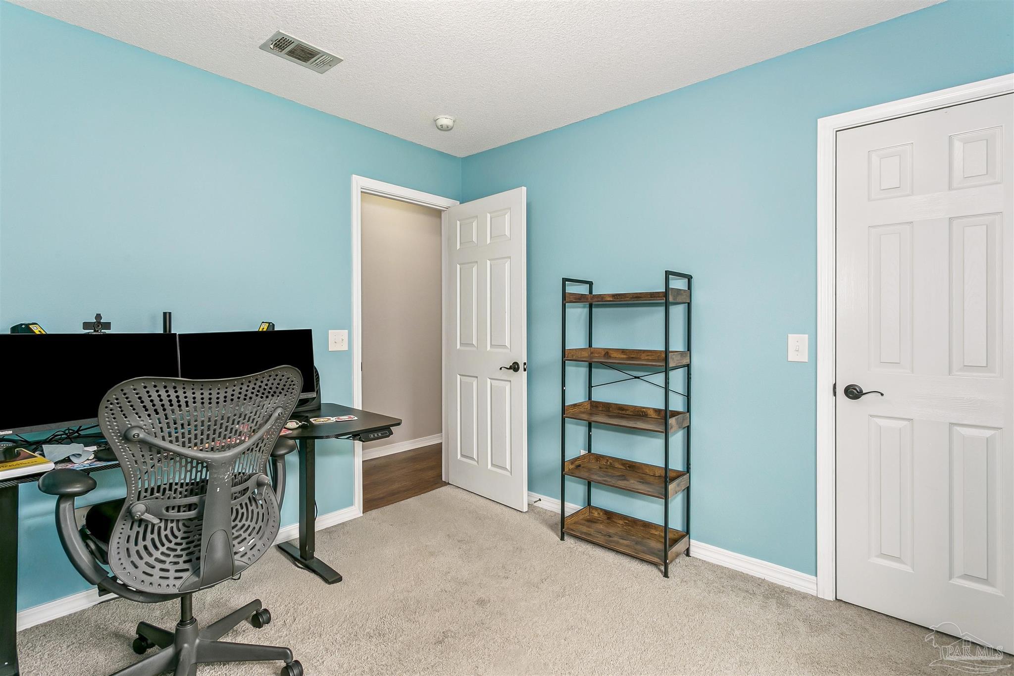 7425 Peterson Lane Pensacola FL 32506