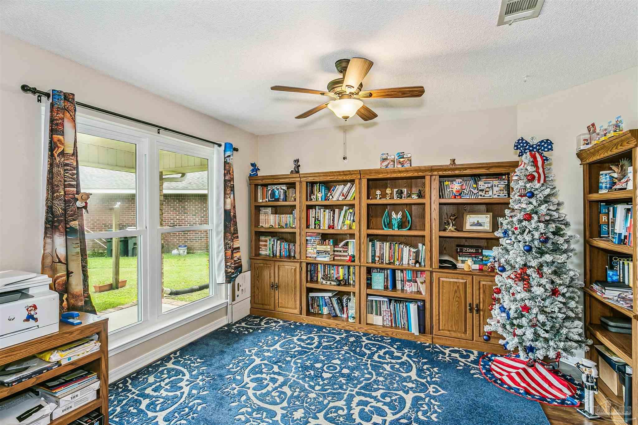 7425 Peterson Lane Pensacola FL 32506