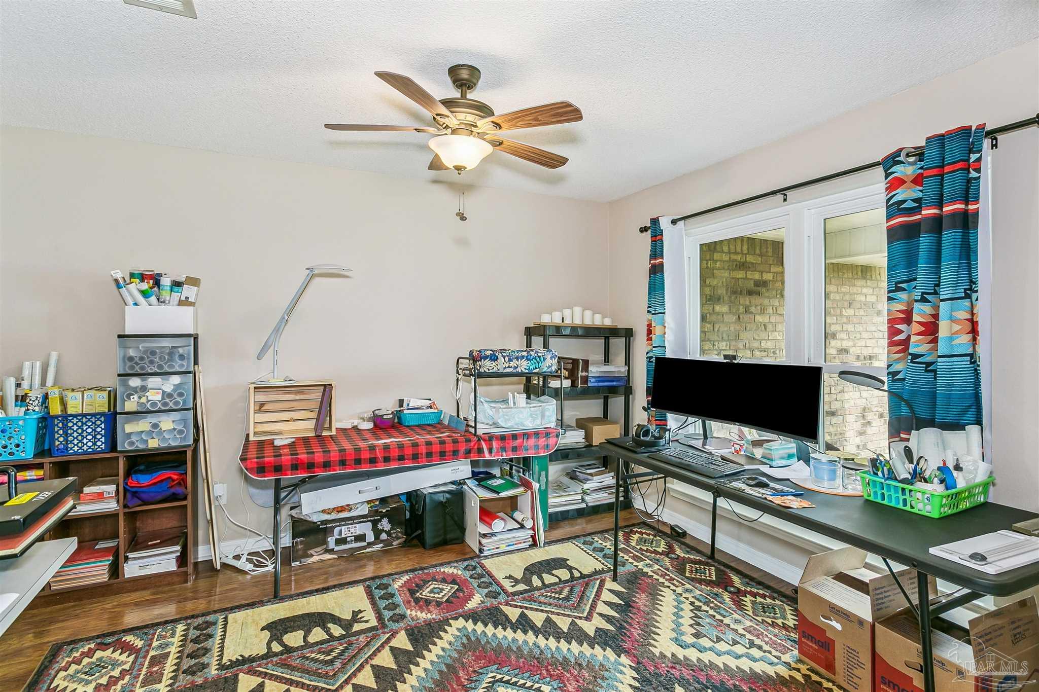 7425 Peterson Lane Pensacola FL 32506