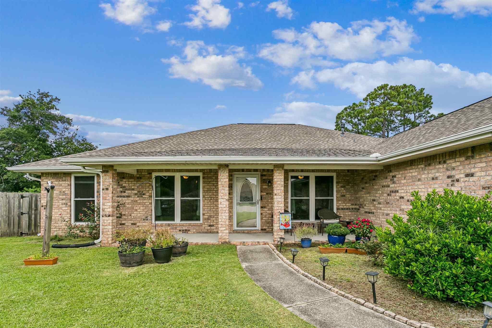 7425 Peterson Lane Pensacola FL 32506