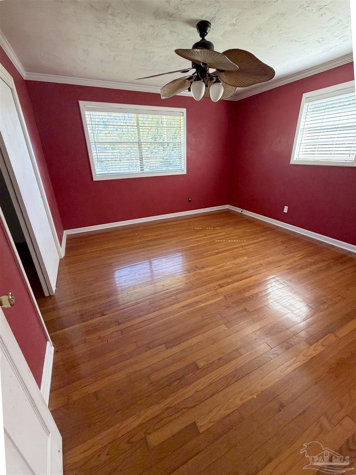17 Seminole Trail Pensacola FL 32506