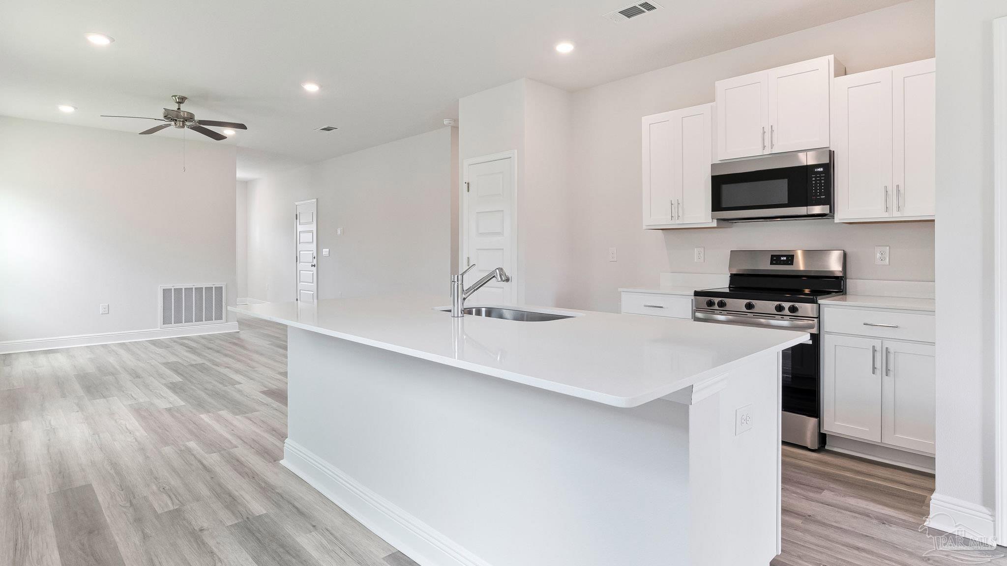 2139 Aqua Street Gulf Breeze FL 32563
