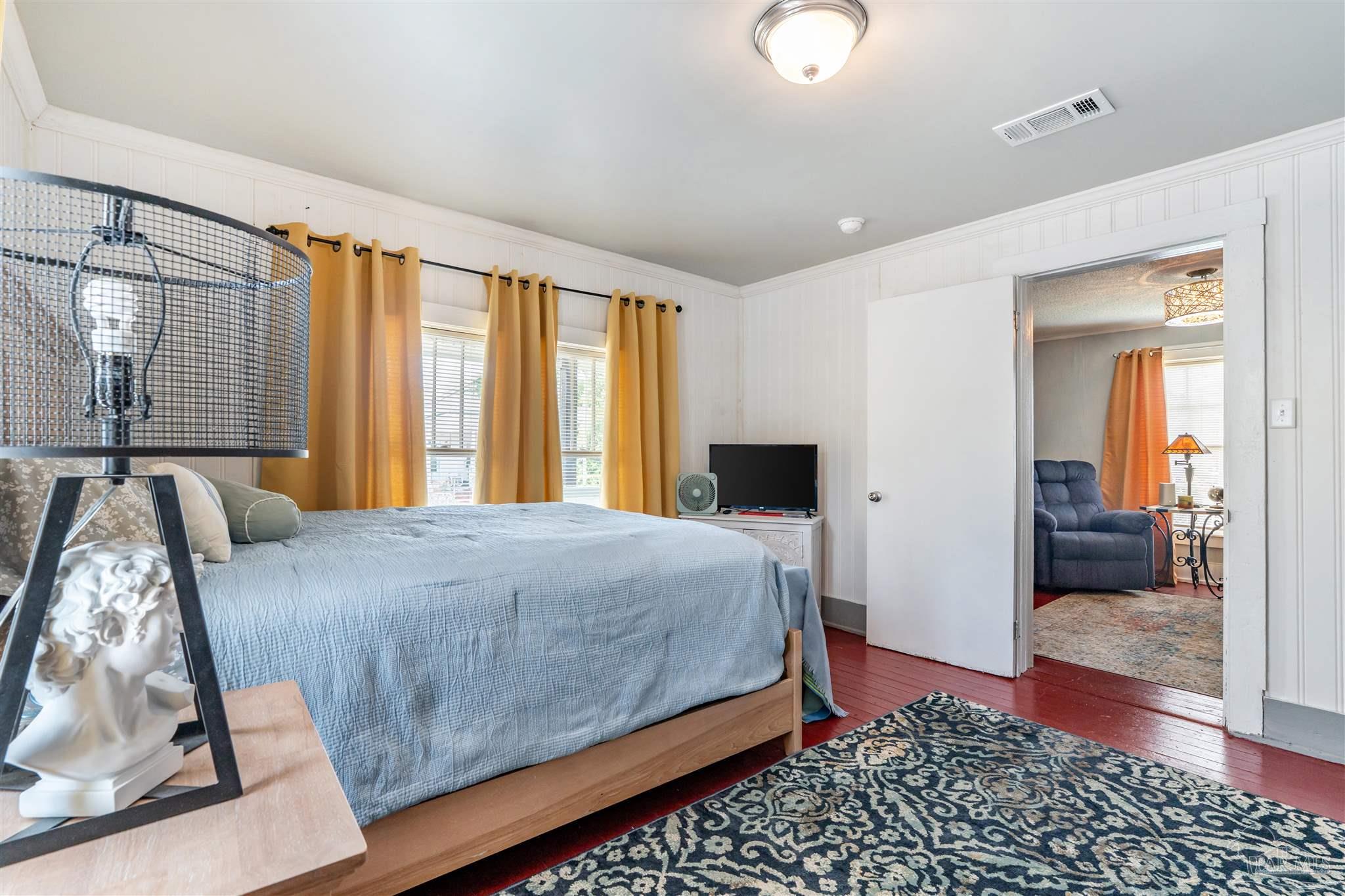 800 W Belmont Pensacola FL 32501