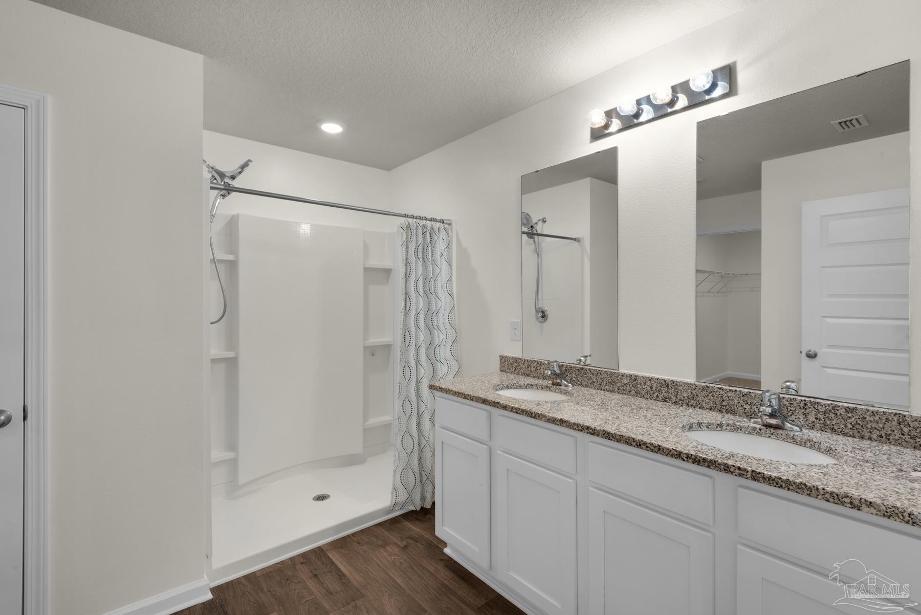 7348 Lakeside Oak Court Pensacola FL 32526