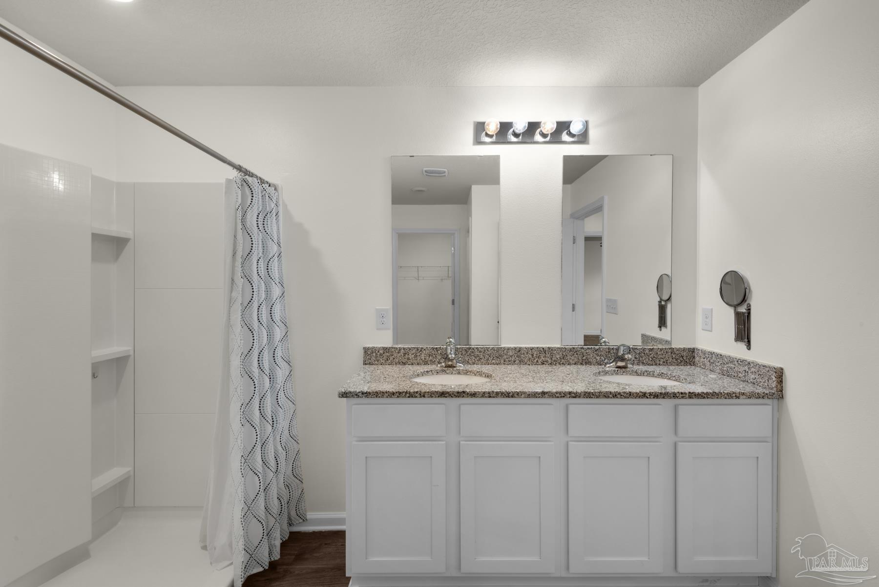 7348 Lakeside Oak Court Pensacola FL 32526