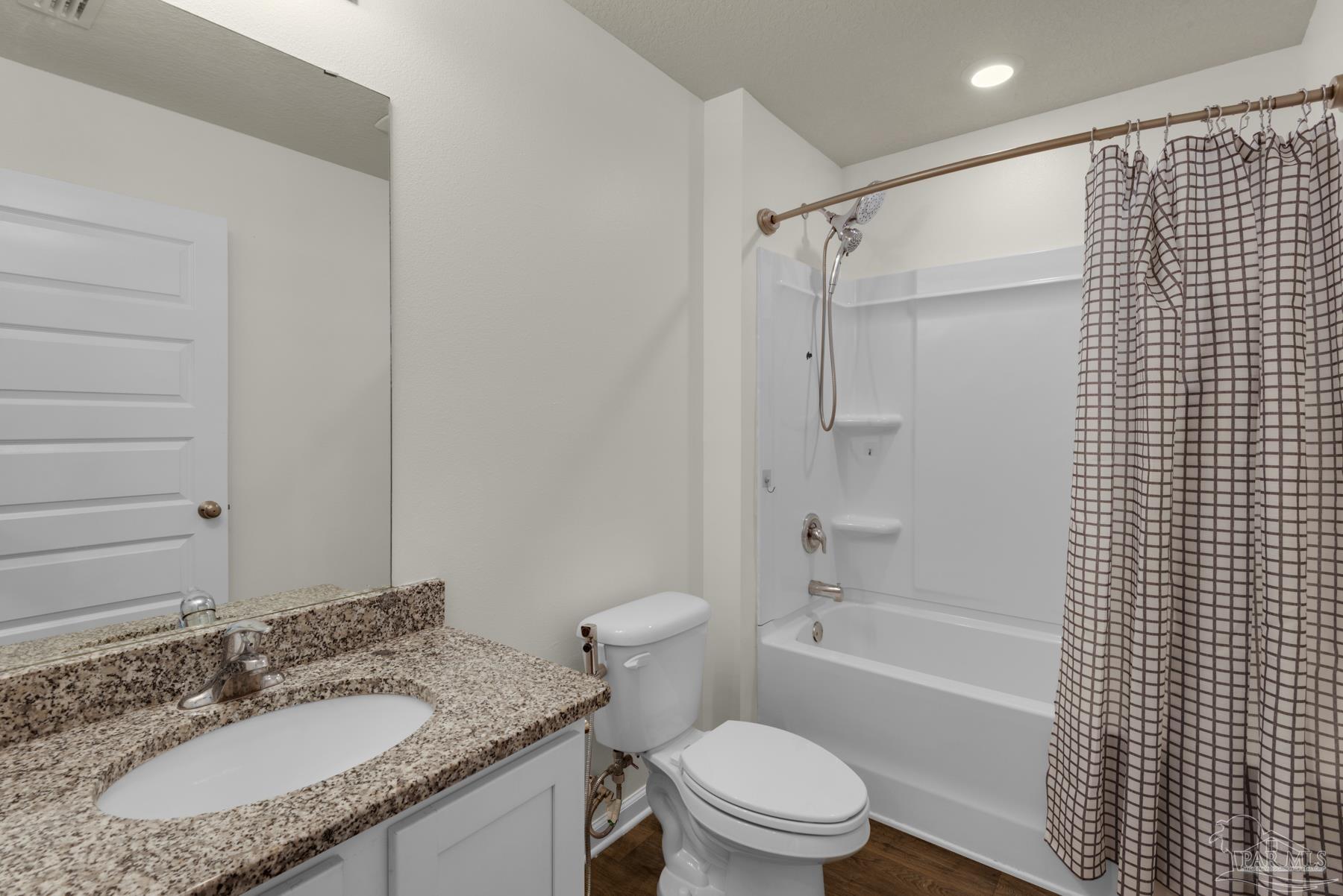 7348 Lakeside Oak Court Pensacola FL 32526