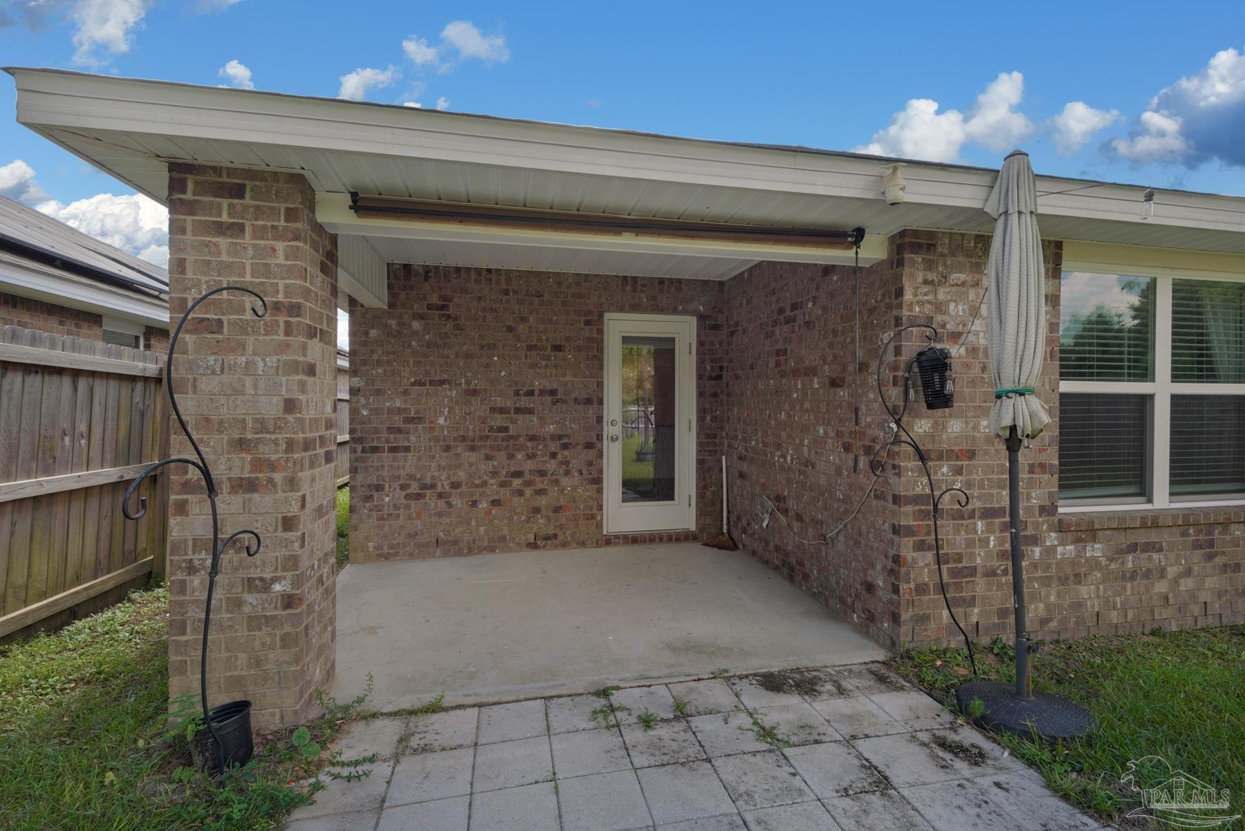 7348 Lakeside Oak Court Pensacola FL 32526