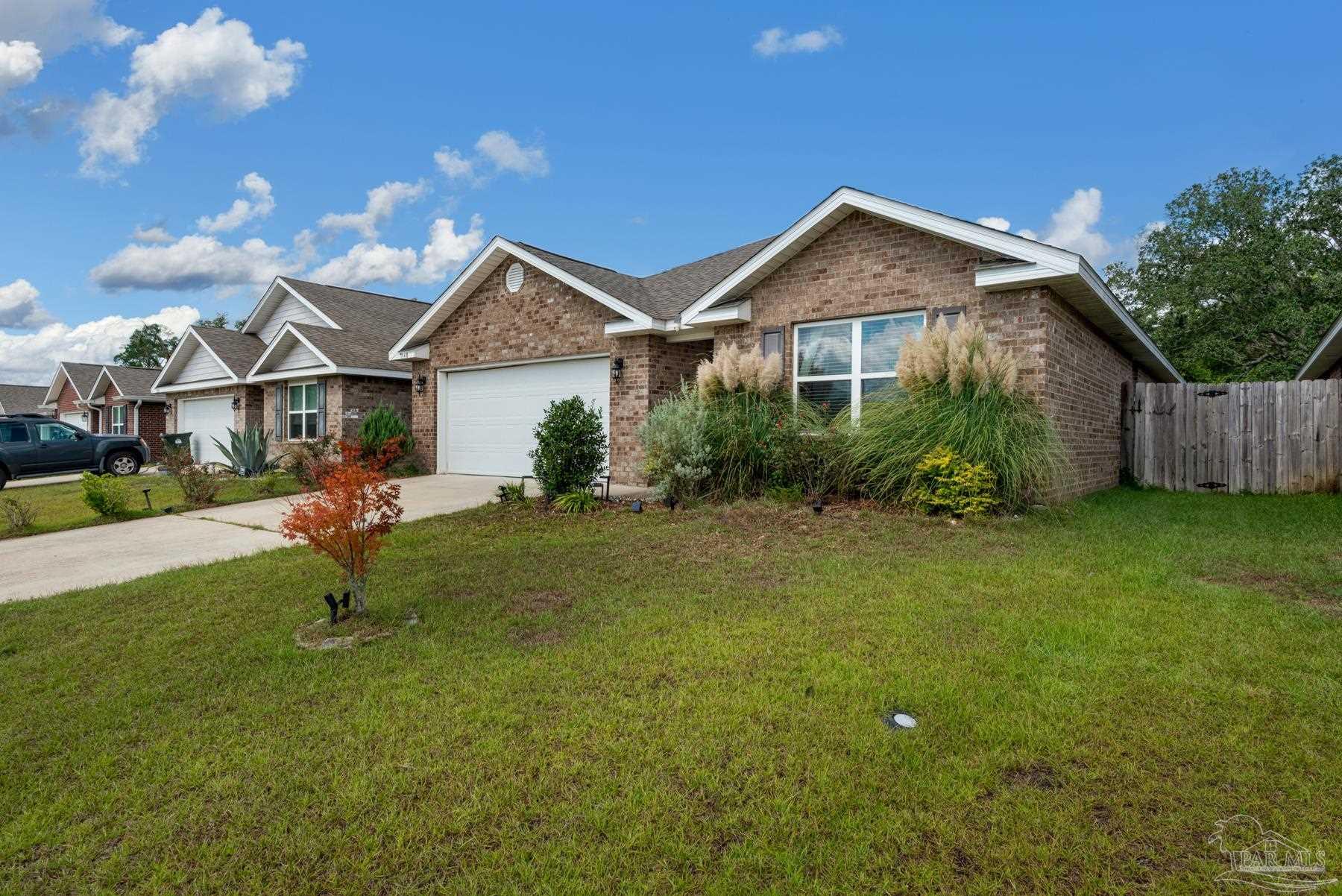 7348 Lakeside Oak Court Pensacola FL 32526