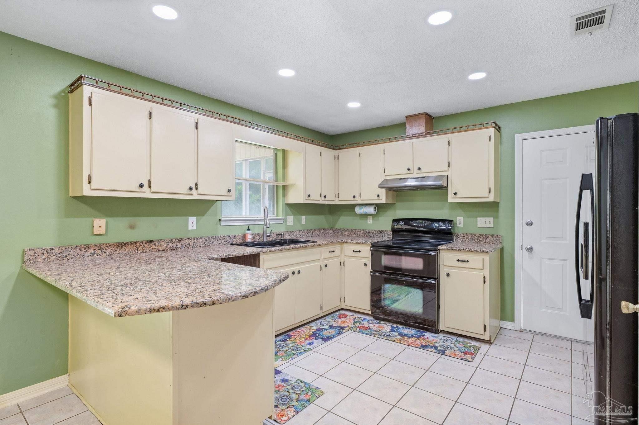 5737 Bronco Place Milton FL 32570