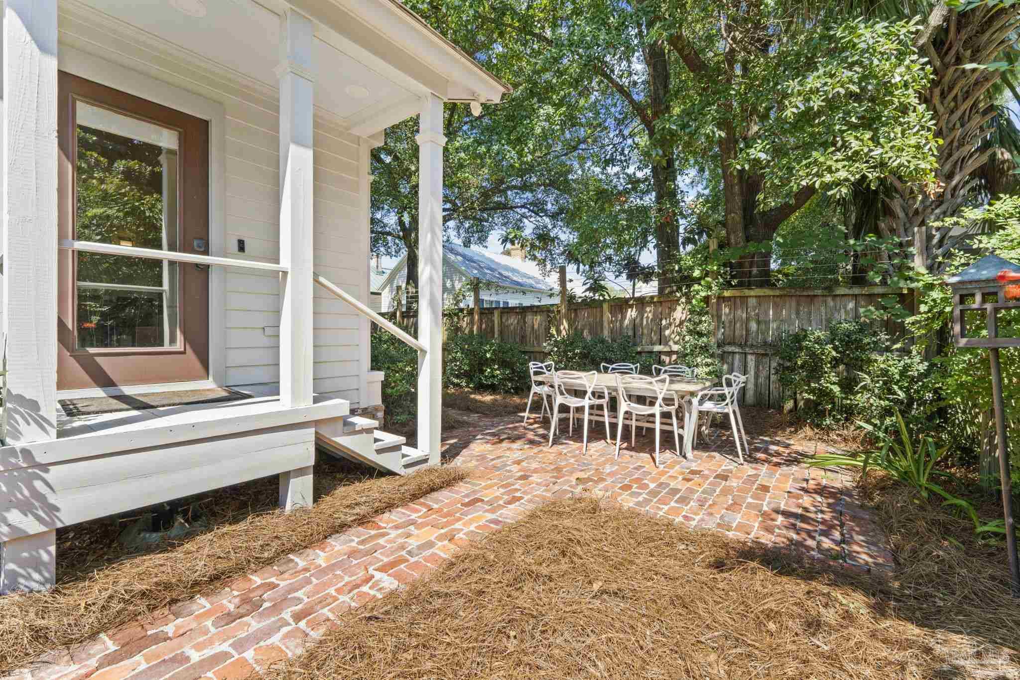 216 E Church Street Pensacola FL 32502