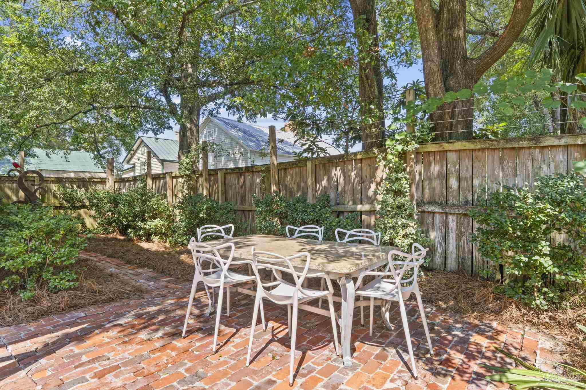 216 E Church Street Pensacola FL 32502