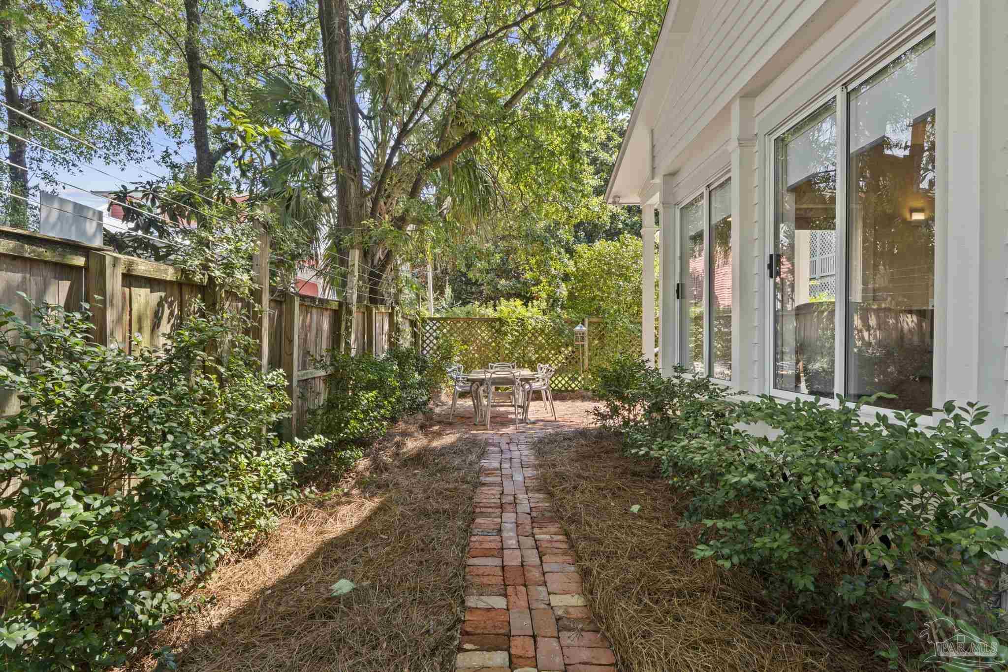216 E Church Street Pensacola FL 32502