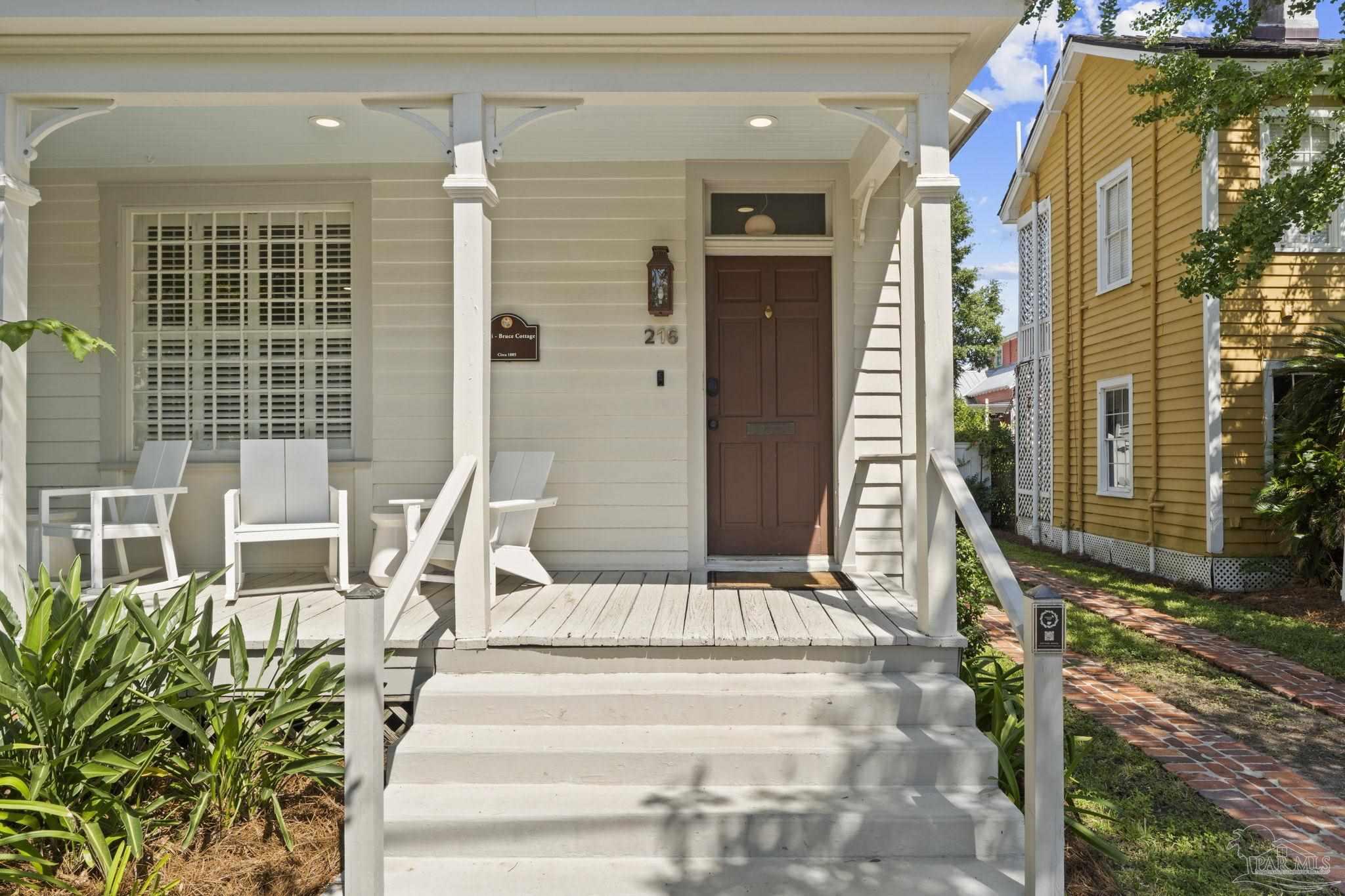 216 E Church Street Pensacola FL 32502