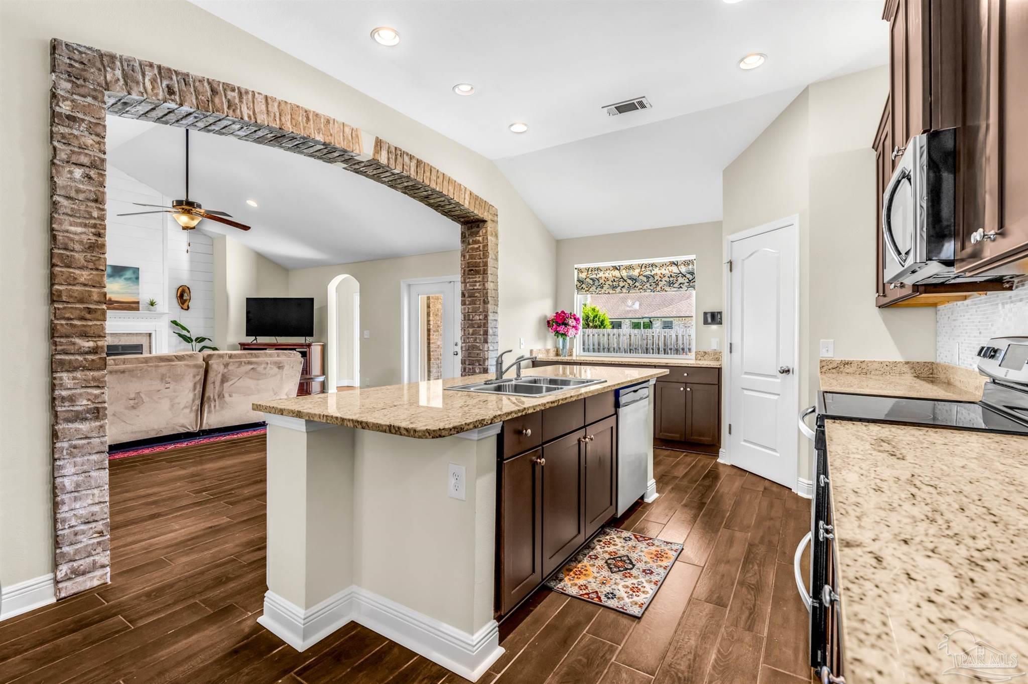 7760 Fieldcrest Court Pensacola FL 32526