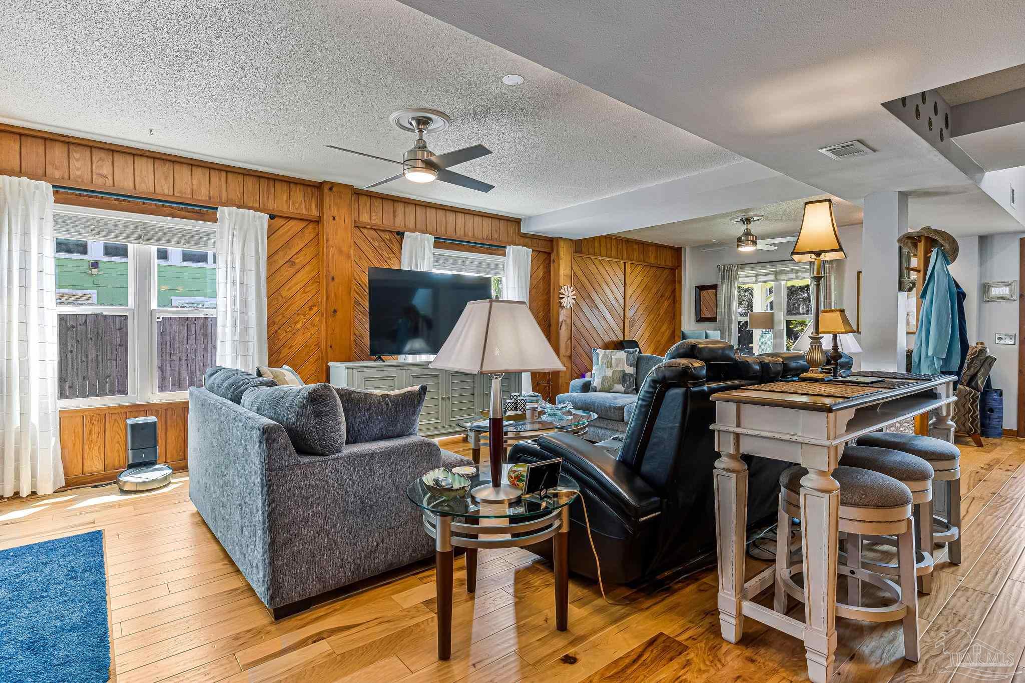 13626 Canal Drive Pensacola FL 32507