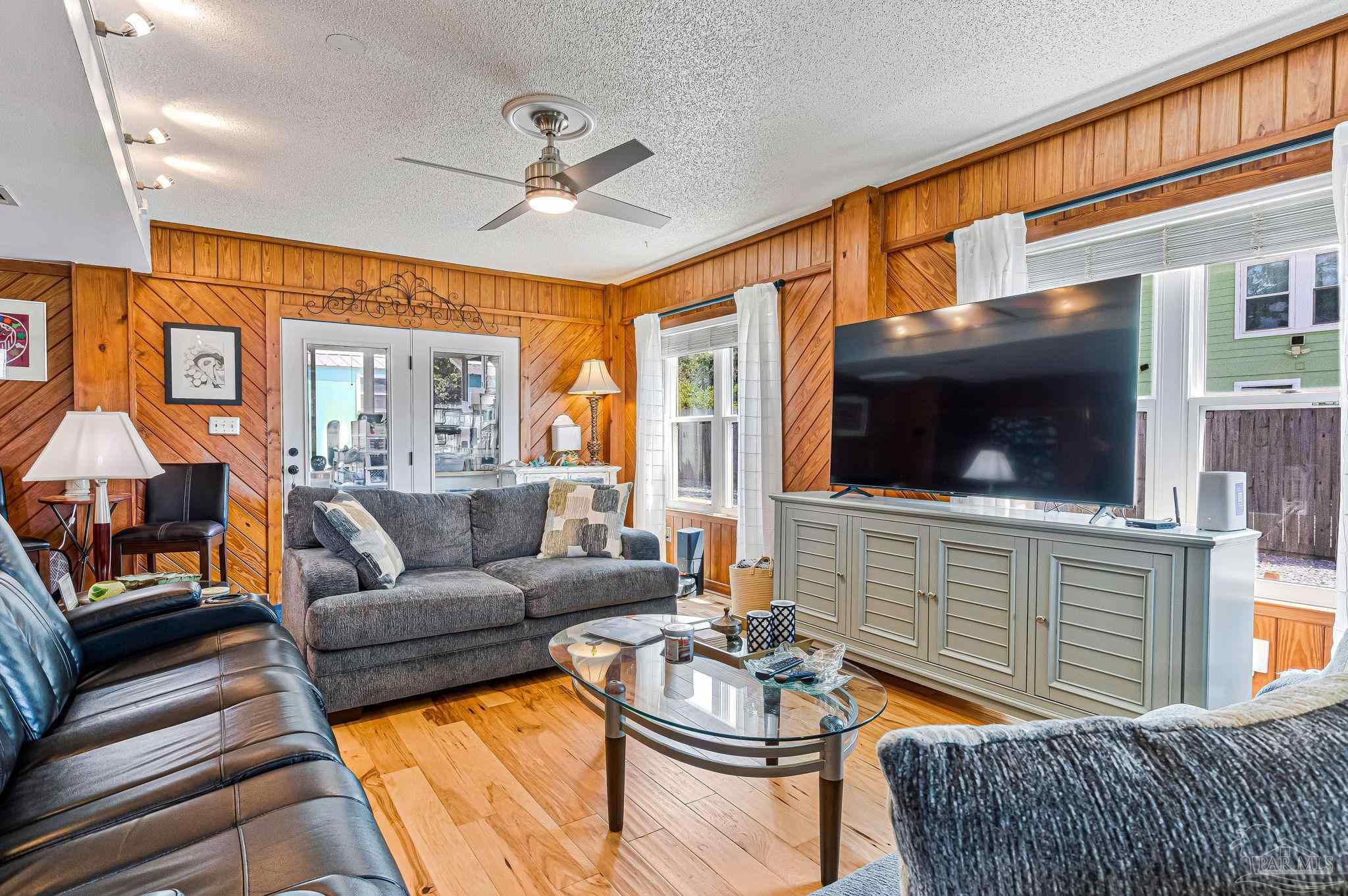 13626 Canal Drive Pensacola FL 32507