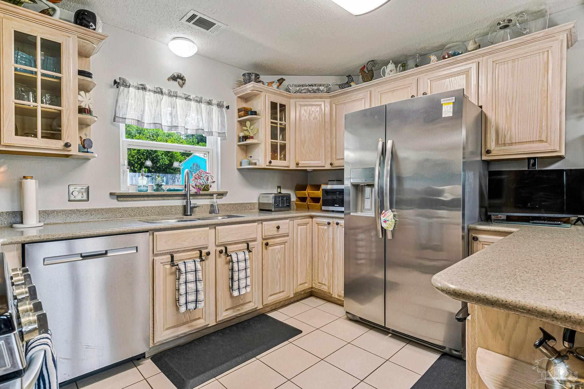 13626 Canal Drive Pensacola FL 32507