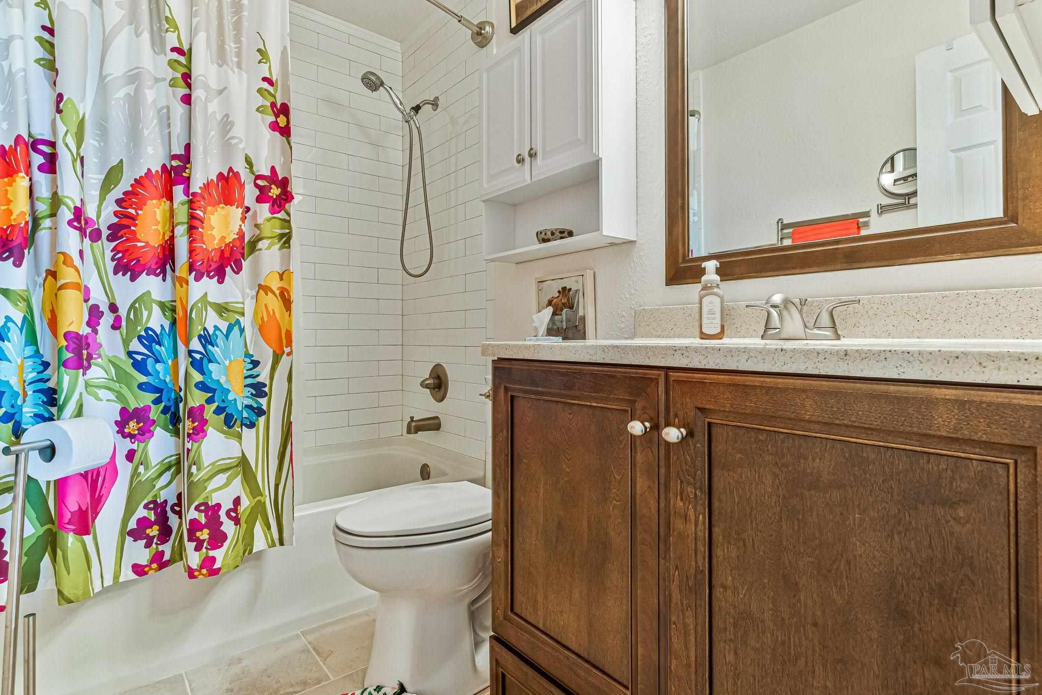 13626 Canal Drive Pensacola FL 32507