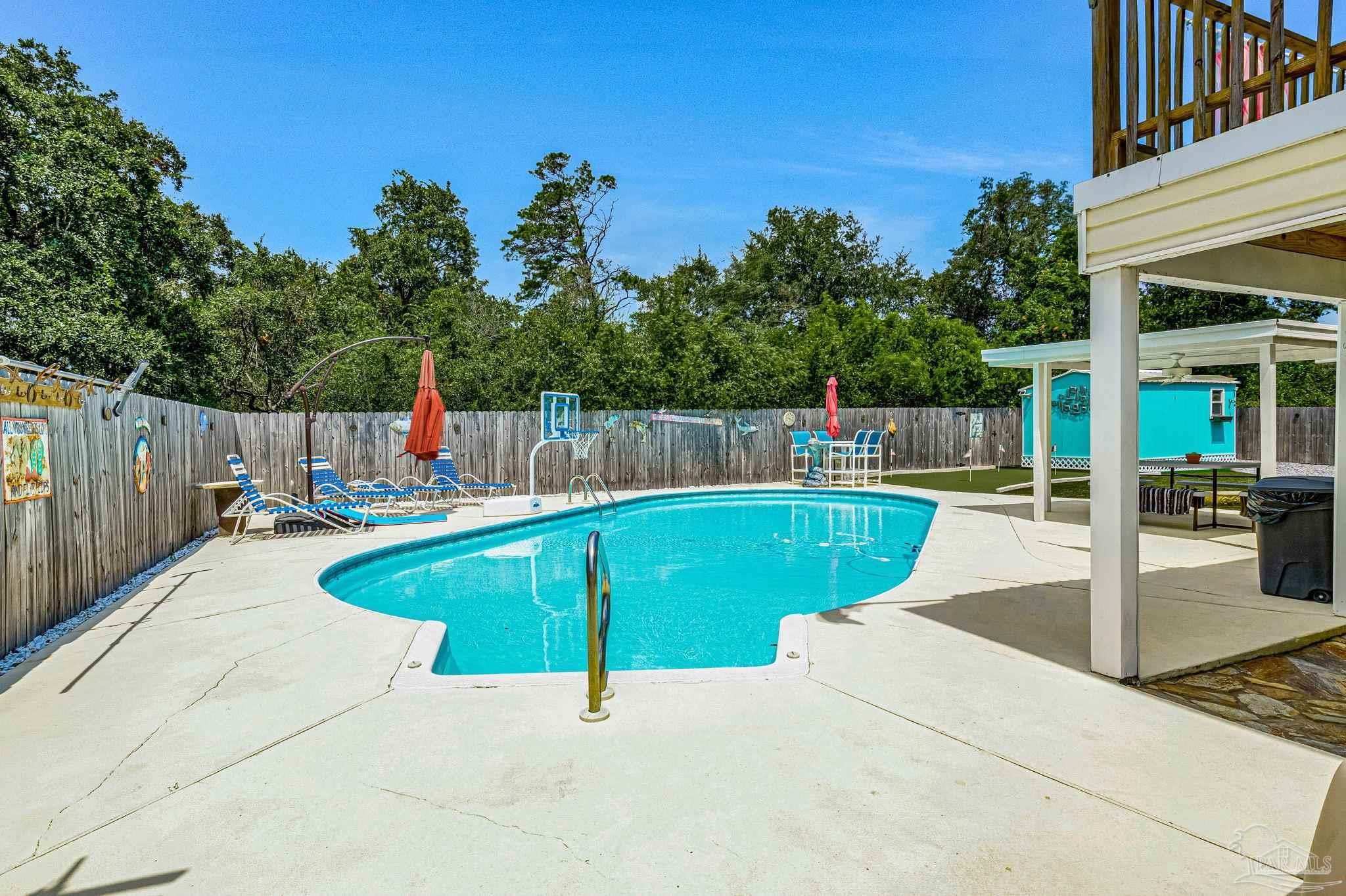 13626 Canal Drive Pensacola FL 32507