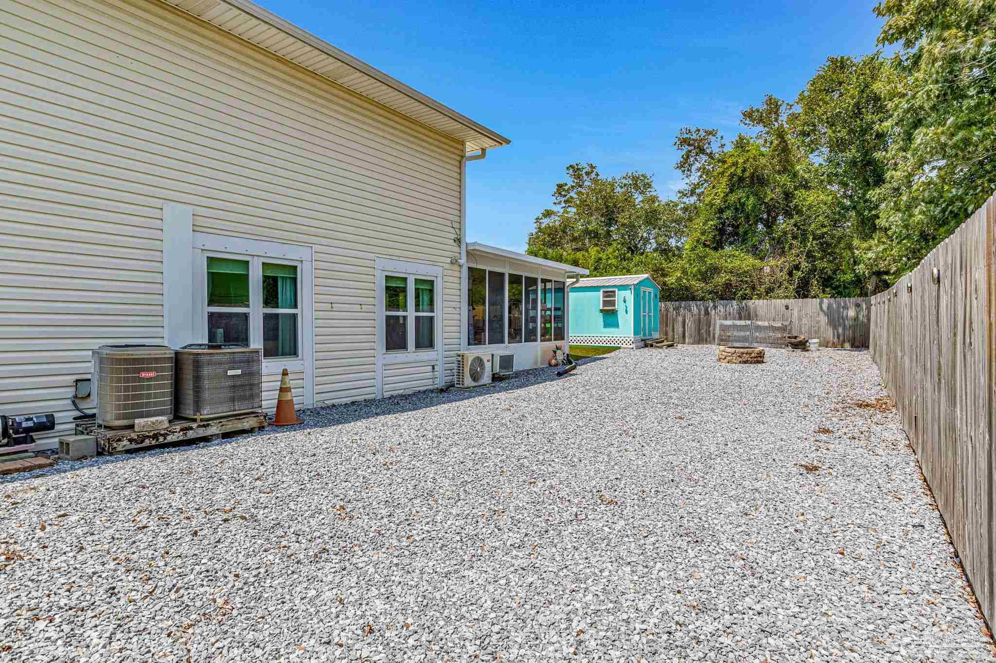 13626 Canal Drive Pensacola FL 32507