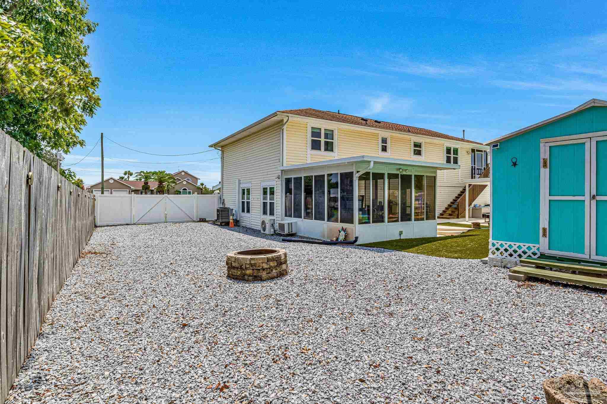 13626 Canal Drive Pensacola FL 32507