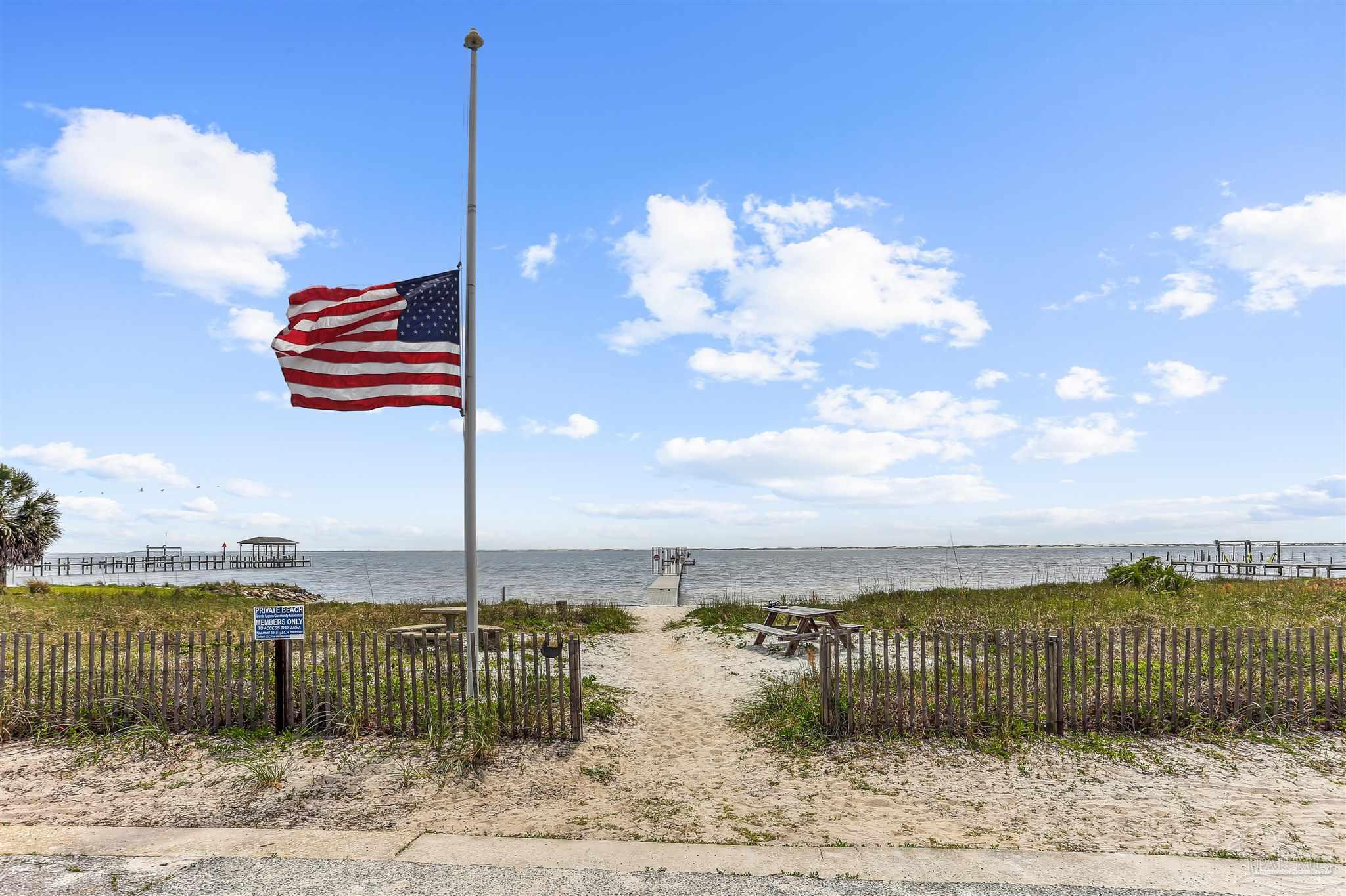 5609 Ponte Verde Road Pensacola FL 32507