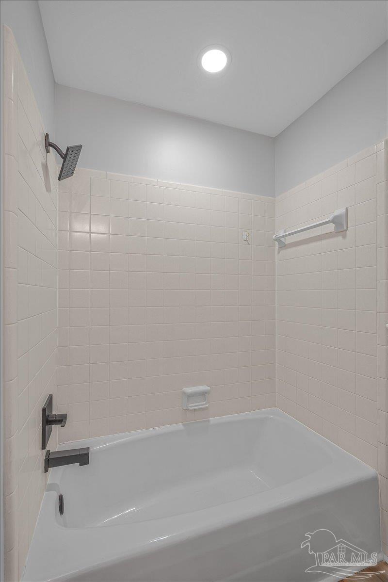 2220 Fleance Drive Pensacola FL 32503