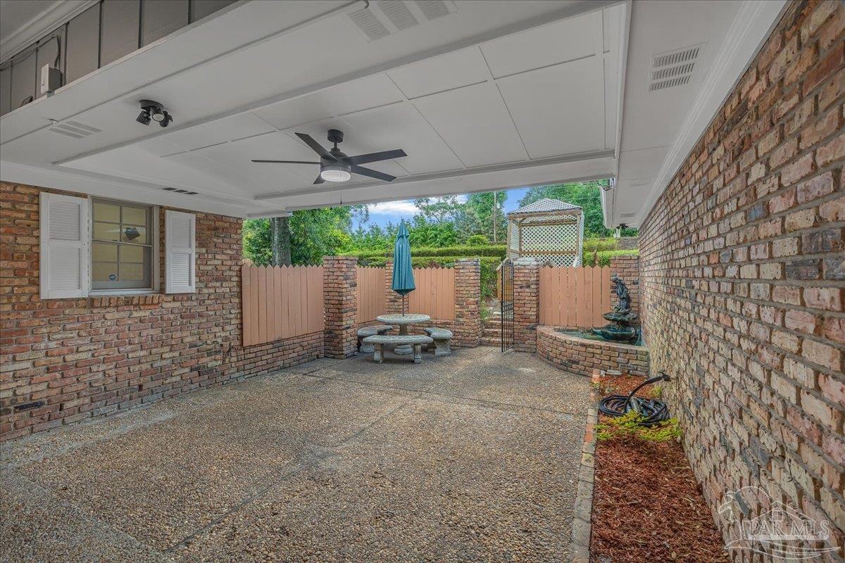 2220 Fleance Drive Pensacola FL 32503