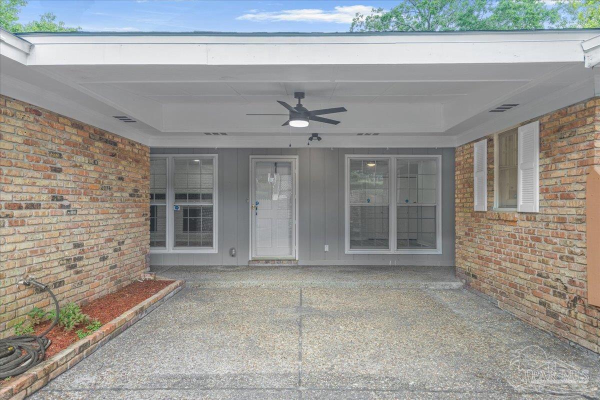 2220 Fleance Drive Pensacola FL 32503