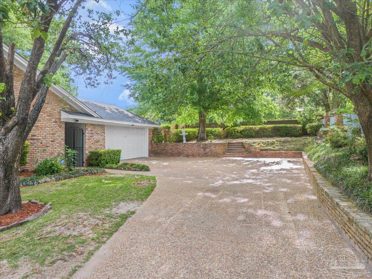 2220 Fleance Drive Pensacola FL 32503