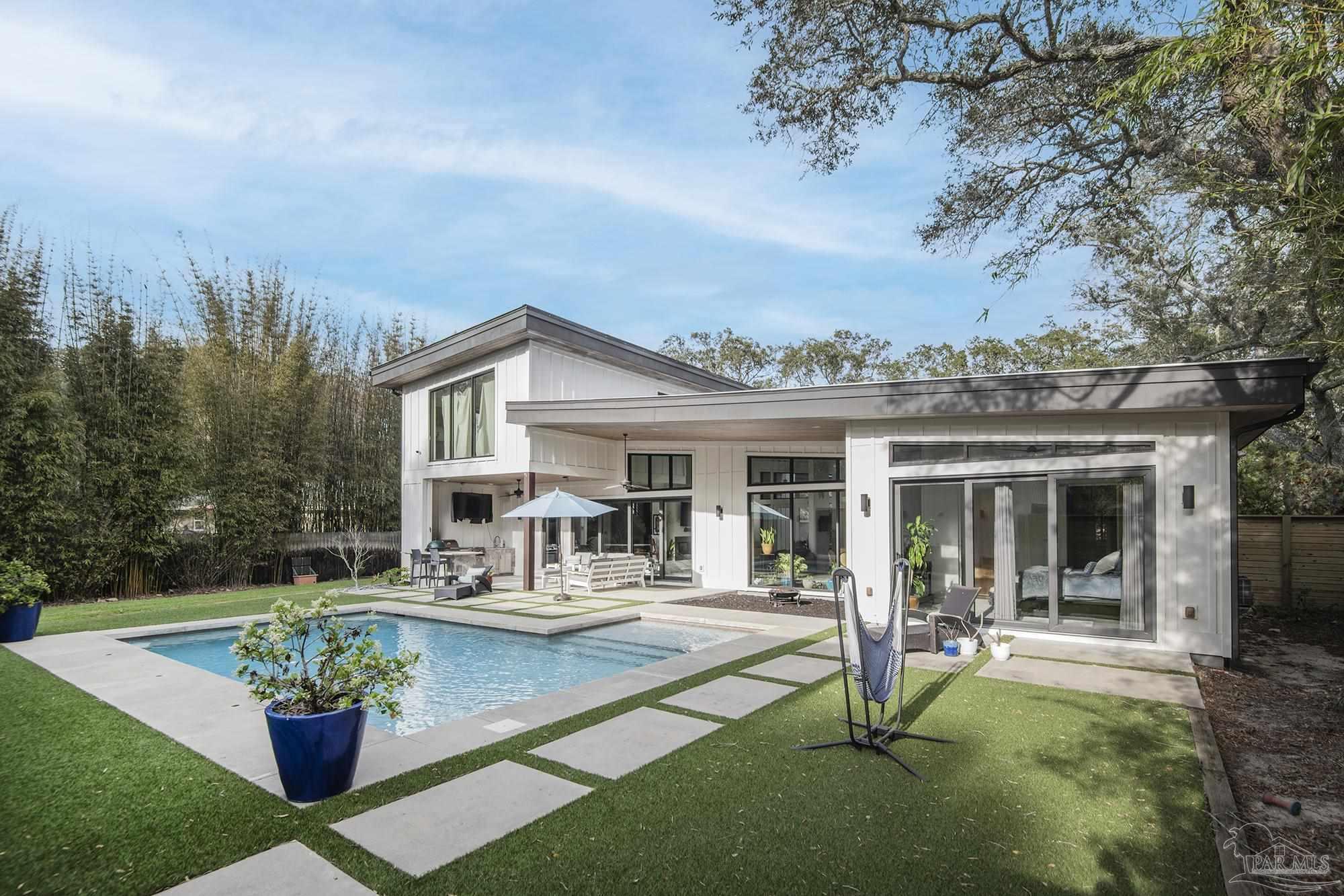 146 Highpoint Drive Gulf Breeze FL 32561