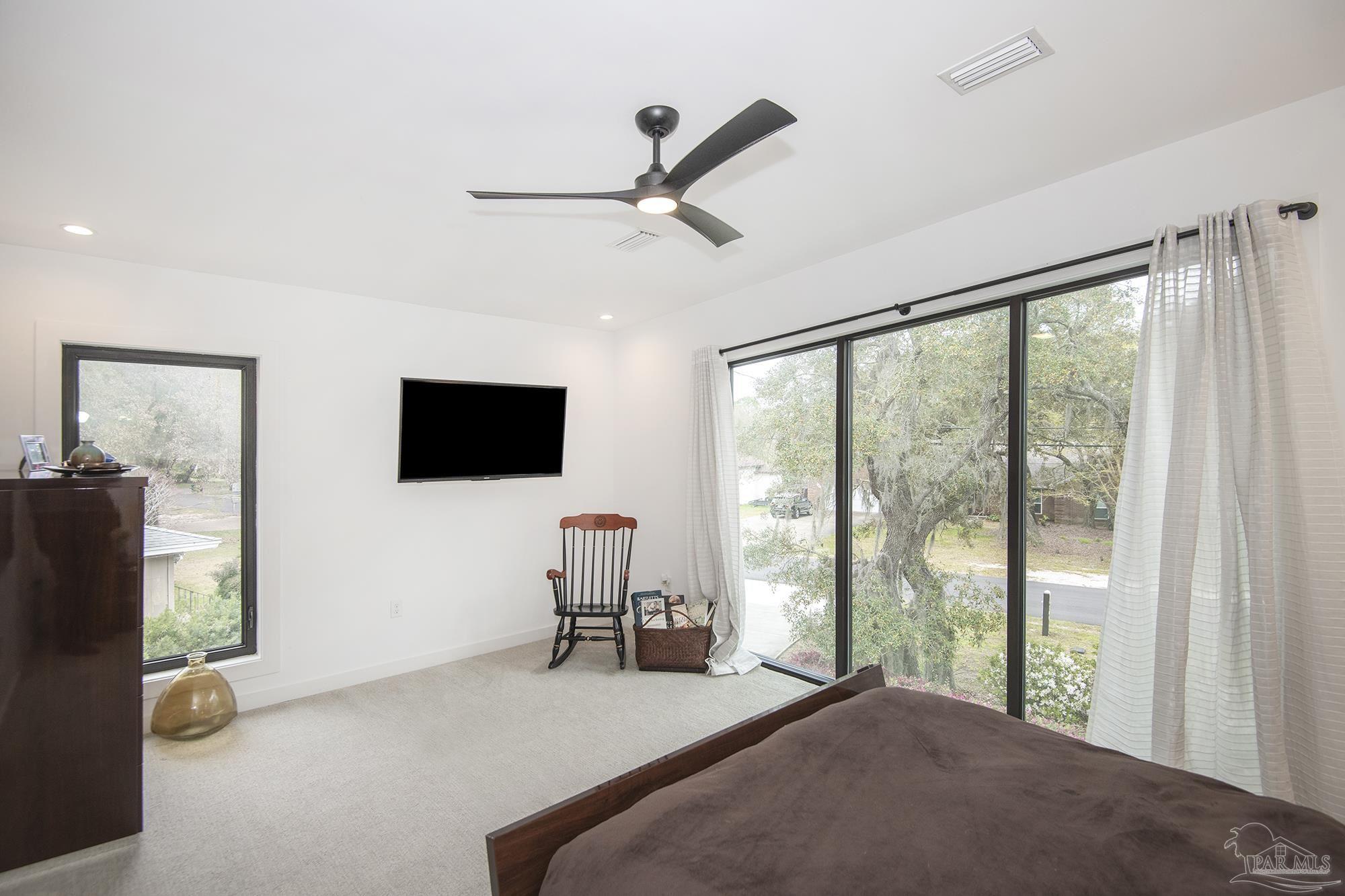 146 Highpoint Drive Gulf Breeze FL 32561